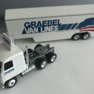 Vintage Winross Graebel Collector Truck
